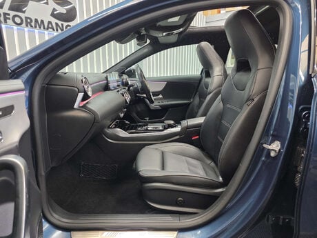 Mercedes-Benz A Class 2.0 A35 AMG (Premium Plus) Hatchback 5dr Petrol SpdS DCT 4MATIC Euro 6 (s/s 43