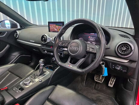 Audi S3 2.0 TFSI Black Edition Sportback 5dr Petrol S Tronic quattro Euro 6 (s/s) ( 18