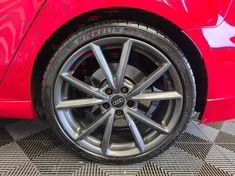 Audi S3 2.0 TFSI Black Edition Sportback 5dr Petrol S Tronic quattro Euro 6 (s/s) ( 28