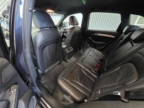 Audi Q5 2.0 TDI S line Plus SUV 5dr Diesel S Tronic quattro Euro 6 (s/s) (190 ps) 21