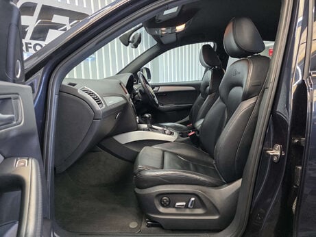 Audi Q5 2.0 TDI S line Plus SUV 5dr Diesel S Tronic quattro Euro 6 (s/s) (190 ps) 39