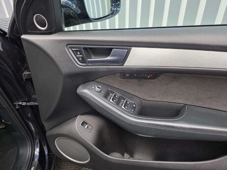 Audi Q5 2.0 TDI S line Plus SUV 5dr Diesel S Tronic quattro Euro 6 (s/s) (190 ps) 9