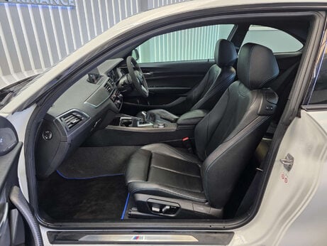 BMW M2 3.0i Coupe 2dr Petrol DCT Euro 6 (s/s) (370 ps) 19