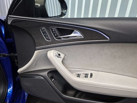 Audi RS6 4.0 TFSI V8 Estate 5dr Petrol Tiptronic quattro Euro 6 (s/s) (560 ps) 37