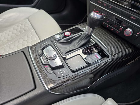 Audi RS6 4.0 TFSI V8 Estate 5dr Petrol Tiptronic quattro Euro 6 (s/s) (560 ps) 26