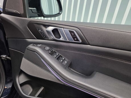 BMW X5 3.0 30d M Sport SUV 5dr Diesel Auto xDrive Euro 6 (s/s) (265 ps) 31