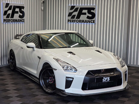 Nissan GT-R 3.8 V6 Recaro Coupe 2dr Petrol Auto 4WD Euro 6 (570 ps) 53