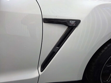 Nissan GT-R 3.8 V6 Recaro Coupe 2dr Petrol Auto 4WD Euro 6 (570 ps) 29