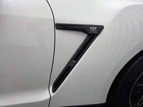 Nissan GT-R 3.8 V6 Recaro Coupe 2dr Petrol Auto 4WD Euro 6 (570 ps) 25