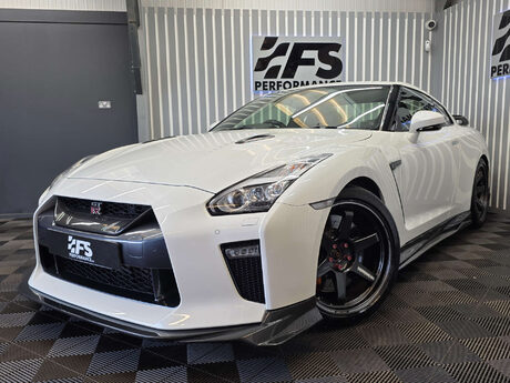 Nissan GT-R 3.8 V6 Recaro Coupe 2dr Petrol Auto 4WD Euro 6 (570 ps) 36