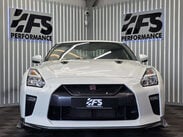 Nissan GT-R 3.8 V6 Recaro Coupe 2dr Petrol Auto 4WD Euro 6 (570 ps) 2