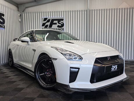 Nissan GT-R 3.8 V6 Recaro Coupe 2dr Petrol Auto 4WD Euro 6 (570 ps) 30