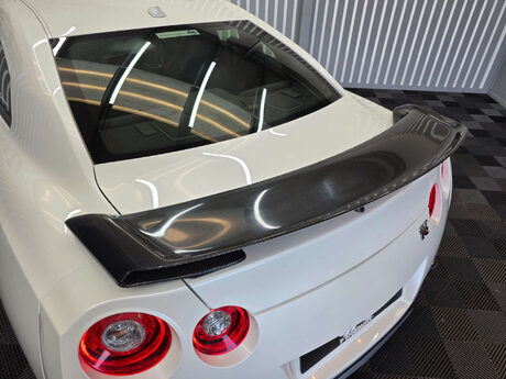 Nissan GT-R 3.8 V6 Recaro Coupe 2dr Petrol Auto 4WD Euro 6 (570 ps) 33