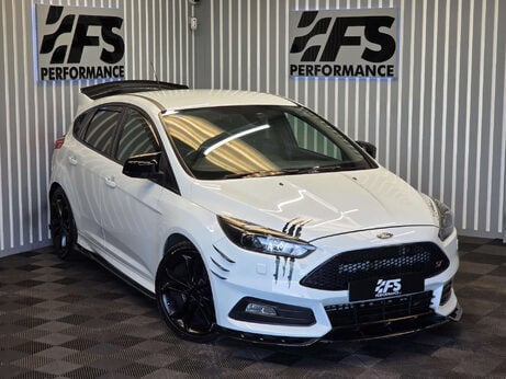 Ford Focus 2.0T EcoBoost ST-3 Hatchback 5dr Petrol Manual Euro 6 (s/s) (250 ps) 51