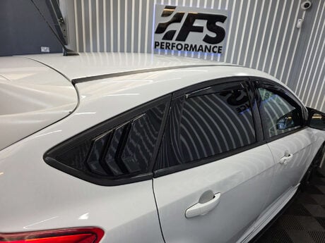 Ford Focus 2.0T EcoBoost ST-3 Hatchback 5dr Petrol Manual Euro 6 (s/s) (250 ps) 32