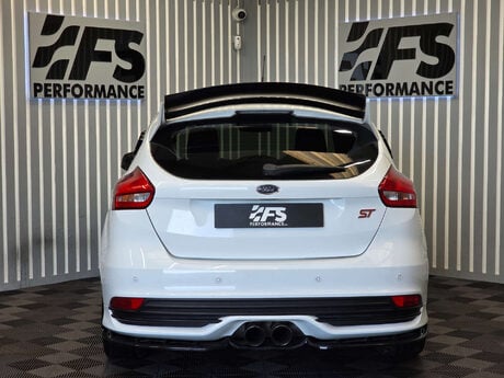 Ford Focus 2.0T EcoBoost ST-3 Hatchback 5dr Petrol Manual Euro 6 (s/s) (250 ps) 43