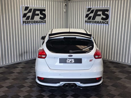Ford Focus 2.0T EcoBoost ST-3 Hatchback 5dr Petrol Manual Euro 6 (s/s) (250 ps) 13
