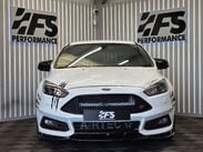 Ford Focus 2.0T EcoBoost ST-3 Hatchback 5dr Petrol Manual Euro 6 (s/s) (250 ps) 40