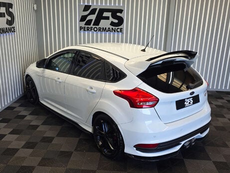 Ford Focus 2.0T EcoBoost ST-3 Hatchback 5dr Petrol Manual Euro 6 (s/s) (250 ps) 47