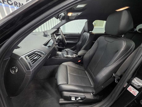 BMW 1 Series 3.0 M140i Shadow Edition Hatchback 5dr Petrol Auto Euro 6 (s/s) (340 ps) 5