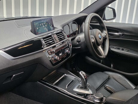 BMW 1 Series 3.0 M140i Shadow Edition Hatchback 5dr Petrol Auto Euro 6 (s/s) (340 ps) 4