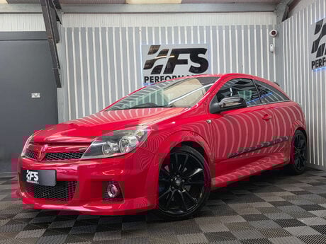 Vauxhall Astra 2.0i 16v VXR VXRacing Sport Hatch 3dr Petrol Manual (221 g/km, 237 bhp) 3