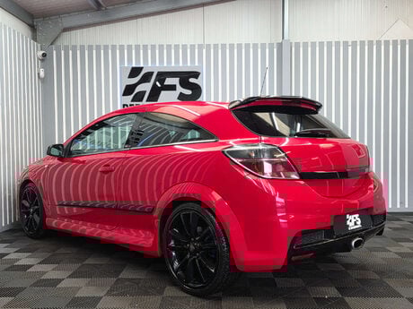 Vauxhall Astra 2.0i 16v VXR VXRacing Sport Hatch 3dr Petrol Manual (221 g/km, 237 bhp) 4