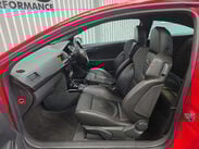 Vauxhall Astra 2.0i 16v VXR VXRacing Sport Hatch 3dr Petrol Manual (221 g/km, 237 bhp) 22