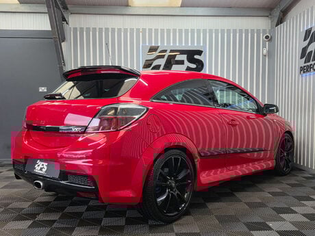 Vauxhall Astra 2.0i 16v VXR VXRacing Sport Hatch 3dr Petrol Manual (221 g/km, 237 bhp) 45