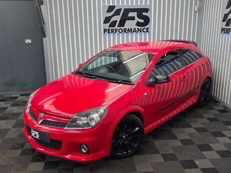 Vauxhall Astra 2.0i 16v VXR VXRacing Sport Hatch 3dr Petrol Manual (221 g/km, 237 bhp) 32