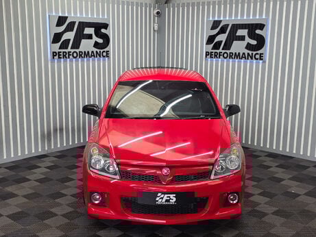 Vauxhall Astra 2.0i 16v VXR VXRacing Sport Hatch 3dr Petrol Manual (221 g/km, 237 bhp) 11