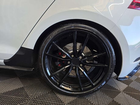 Volkswagen Golf 2.0 TSI R Hatchback 5dr Petrol DSG 4Motion Euro 6 (s/s) (310 ps) 26