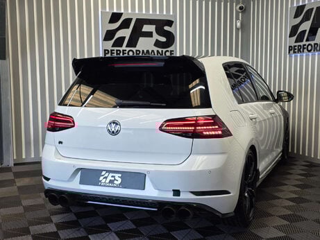 Volkswagen Golf 2.0 TSI R Hatchback 5dr Petrol DSG 4Motion Euro 6 (s/s) (310 ps) 37