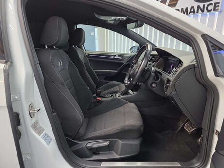 Volkswagen Golf 2.0 TSI R Hatchback 5dr Petrol DSG 4Motion Euro 6 (s/s) (310 ps) 38