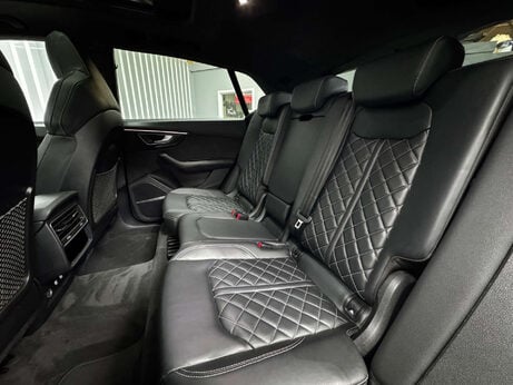 Audi Q8 3.0 TDI V6 50 Vorsprung SUV 5dr Diesel Tiptronic quattro Euro 6 (s/s) (286 16