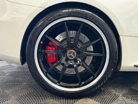 Mercedes-Benz C Class 4.0 C63 V8 BiTurbo AMG S (Premium Plus) Coupe 2dr Petrol SpdS MCT Euro 6 (s 8