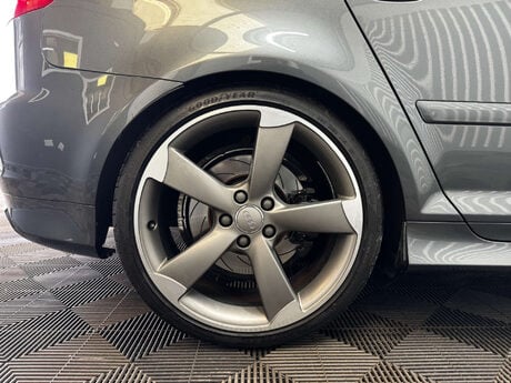Audi RS3 2.5 TFSI Sportback 5dr Petrol S Tronic quattro Euro 5 (340 ps) 38