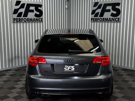 Audi RS3 2.5 TFSI Sportback 5dr Petrol S Tronic quattro Euro 5 (340 ps) 37
