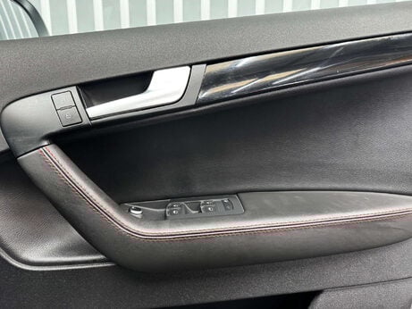 Audi RS3 2.5 TFSI Sportback 5dr Petrol S Tronic quattro Euro 5 (340 ps) 18