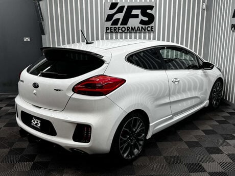 Kia Pro Ceed 1.6 T-GDi GT Tech Hatchback 3dr Petrol Manual Euro 5 (201 bhp) 32