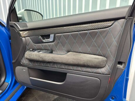 Audi RS4 4.2 Saloon 4dr Petrol Manual quattro (324 g/km, 415 bhp) 6