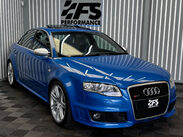 Audi RS4 4.2 Saloon 4dr Petrol Manual quattro (324 g/km, 415 bhp) 47