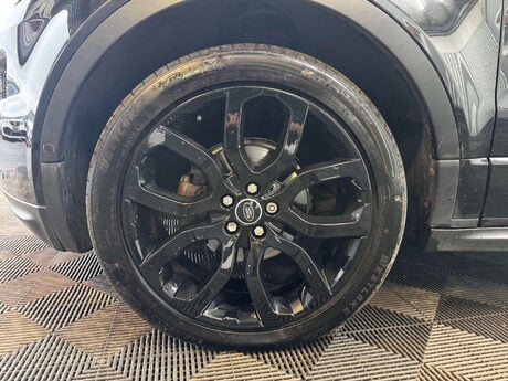 Land Rover Range Rover Evoque 2.2 SD4 Dynamic SUV 5dr Diesel Auto 4WD Euro 5 (190 ps) 12