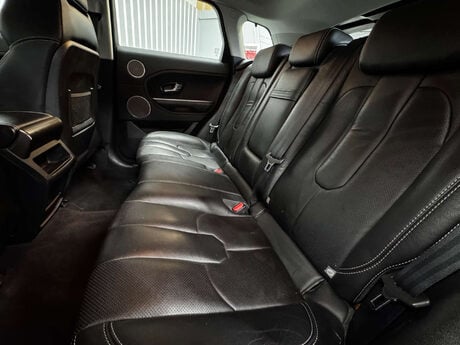 Land Rover Range Rover Evoque 2.2 SD4 Dynamic SUV 5dr Diesel Auto 4WD Euro 5 (190 ps) 24