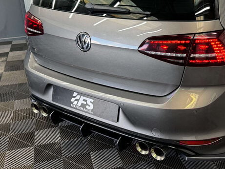 Volkswagen Golf 2.0 TSI BlueMotion Tech R Hatchback 5dr Petrol DSG 4Motion Euro 6 (s/s) (30 16