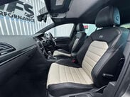 Volkswagen Golf 2.0 TSI BlueMotion Tech R Hatchback 5dr Petrol DSG 4Motion Euro 6 (s/s) (30 9