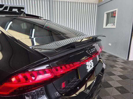 Audi RS7 4.0 TFSI V8 Carbon Black Sportback 5dr Petrol Tiptronic quattro Euro 6 (s/s 30