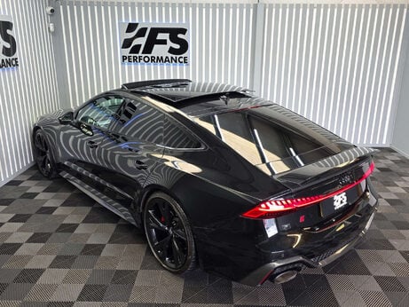 Audi RS7 4.0 TFSI V8 Carbon Black Sportback 5dr Petrol Tiptronic quattro Euro 6 (s/s 43