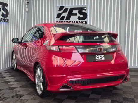 Honda Civic 2.0 i-VTEC Type R GT Hatchback 3dr Petrol Manual (215 g/km, 197 bhp) 27