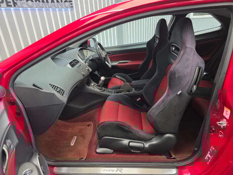 Honda Civic 2.0 i-VTEC Type R GT Hatchback 3dr Petrol Manual (215 g/km, 197 bhp) 17